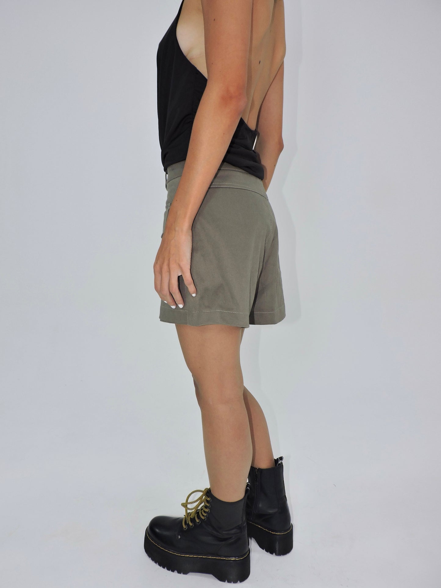 short saia cargo sarja rush oliva