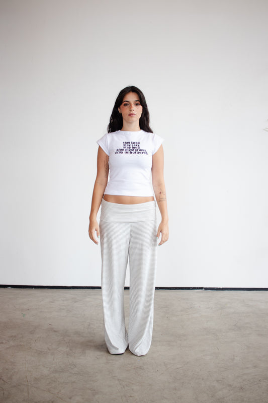baby tee 'stay true stay you' branca
